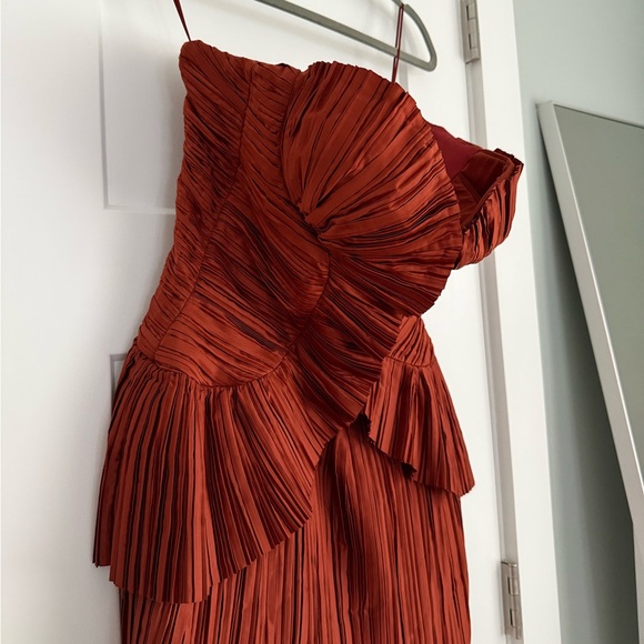 Cult Gaia Charlique Pleated Plisse Satin Strapless Mini Dress Copper - Picture 5 of 13